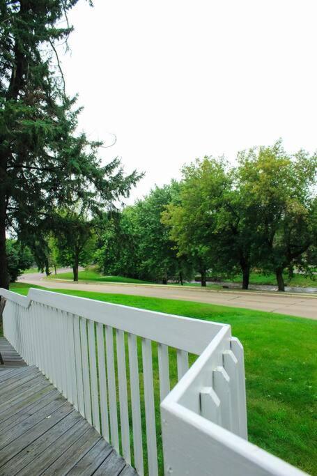 Appartamento Dartt'S Park Flat Owatonna Esterno foto